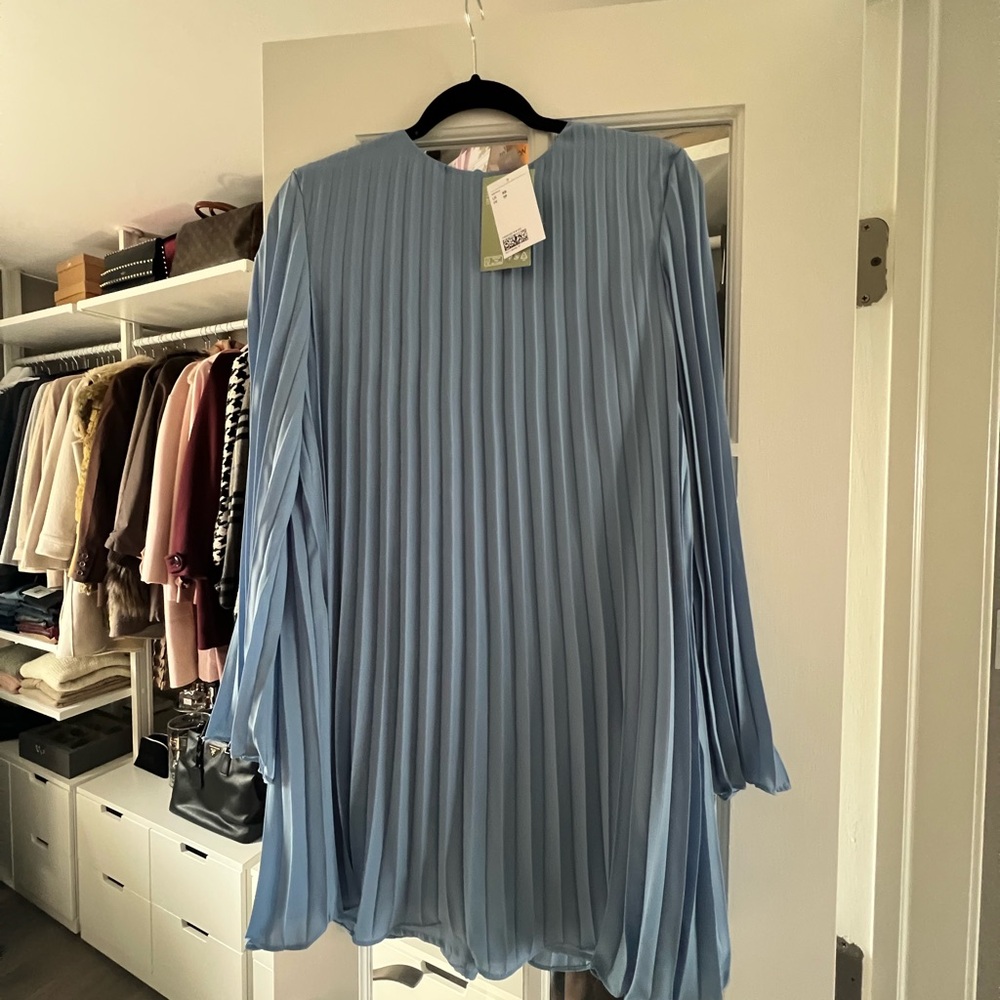 H&M Light Blue Pleated Dress